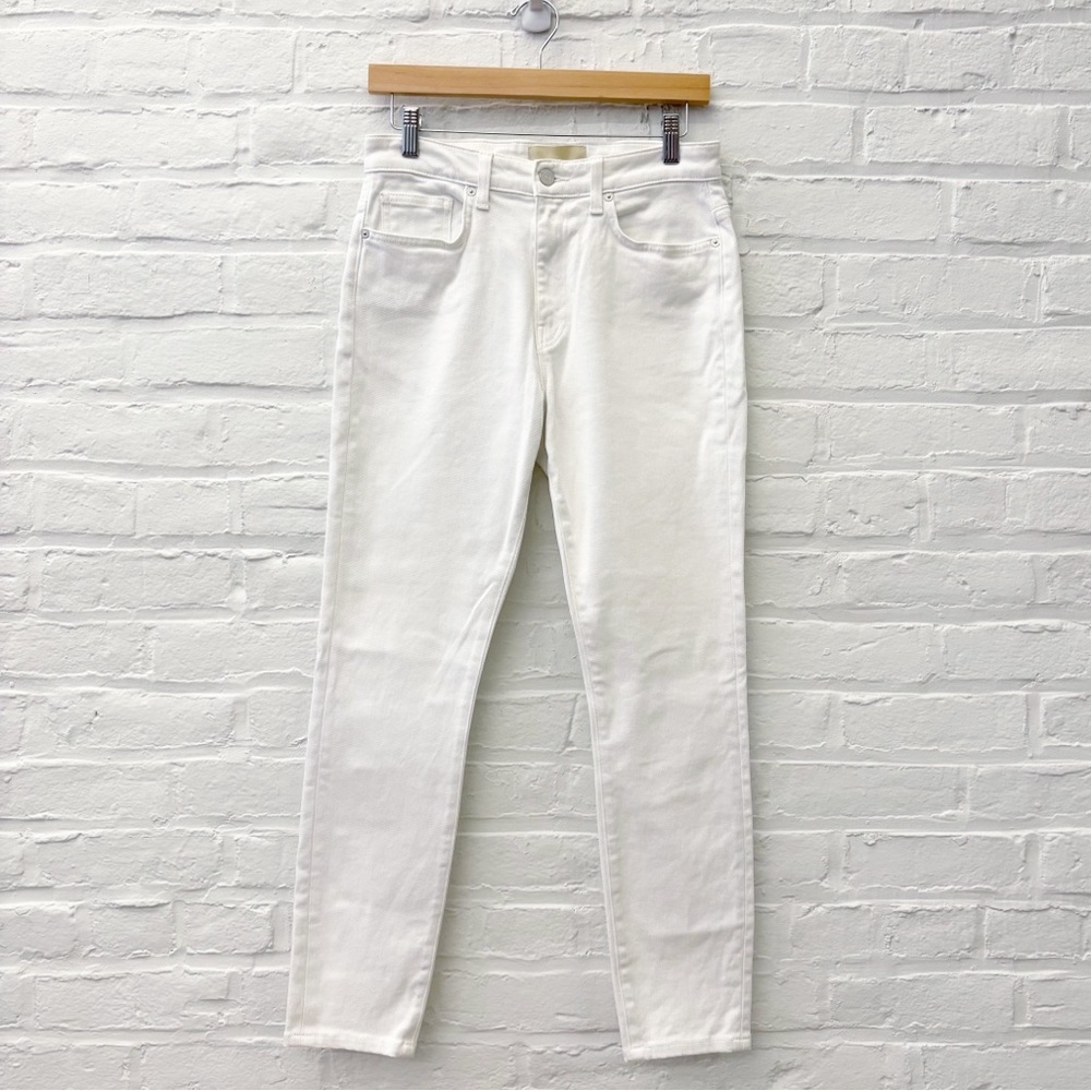 CQY || Skim‎ Straight Leg Jeans White 28